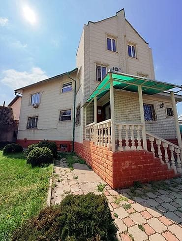 372 м², 8 комнат, Парковка — 10