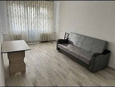 2 комнаты, 45 м², 7 мкр 104 серия, 4 этаж, Требуется ремонт