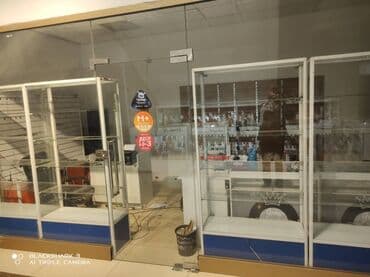 купить оборудование для ремонта телефонов: Срочно! Продам витрины, 5 шт. Высота 1,8 м, ширина 0,9 м. Подойдёт — 6