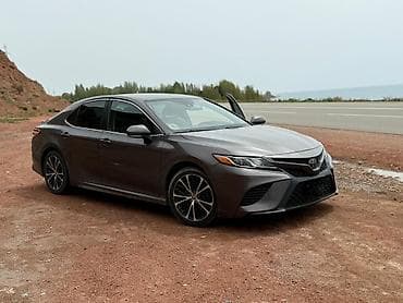 corolla 2004: Toyota Camry: 2020 г., 2.5 л, Автомат, Бензин, Седан — 3