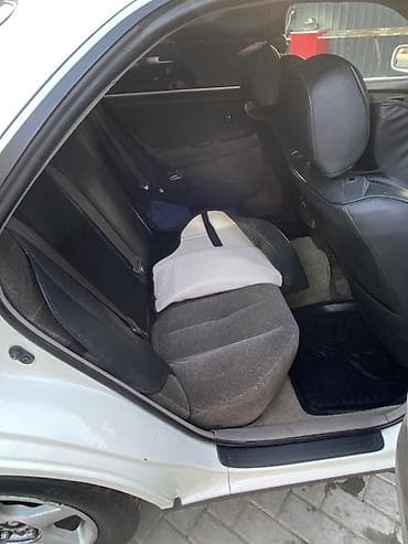 step 2: Toyota Mark II: 1998 г., 2 л, Автомат, Бензин, Седан — 6