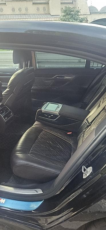 BMW: BMW 7 series: 2021 г., 3 л, Автомат, Бензин, Седан — 7