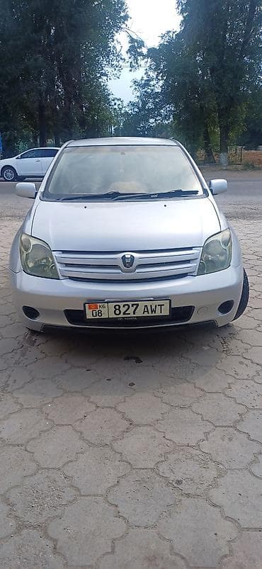 Унаа сатуу: Toyota Ist: 2003 г., 1.5 л, Автомат, Бензин, Хетчбек — 3