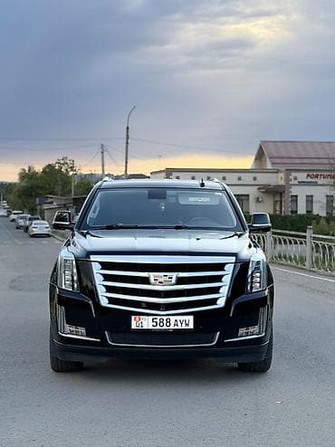 Cadillac Escalade: 2019 г., 6.2 л, Автомат, Бензин, Внедорожник — 10