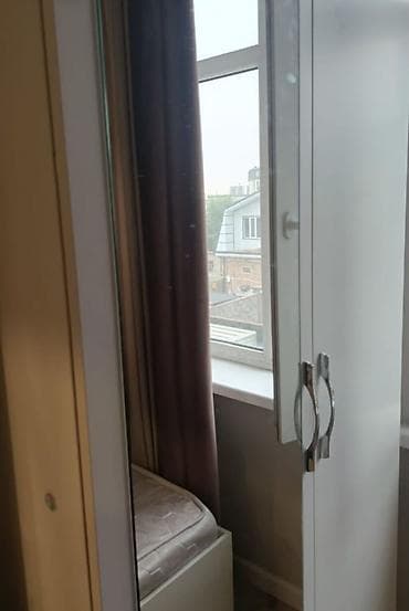 room: 1 комната — 8