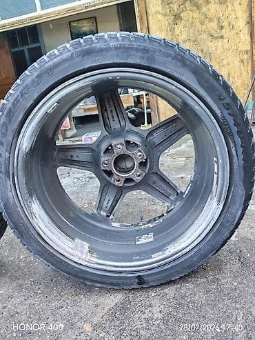 Унаа: Дөңгөлөктөр монтажда 275 / 35 / R 19, Кыш, Колдонулган, Комплект, Жеңил унаалар, Куйма, тешиктери - 5 — 3