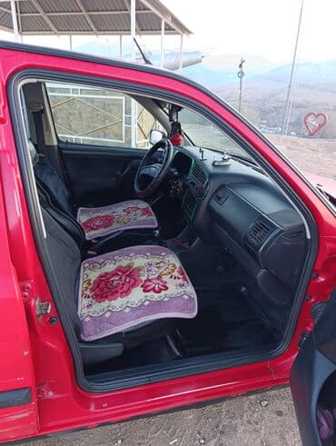 продажа гольф 4: Volkswagen Golf: 1992 г., 1.8 л, Механика, Бензин, Хэтчбэк — 7