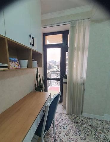 145: 3 комнаты, 84 м², 2 этаж — 2