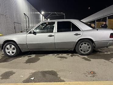 Mercedes-Benz W124: 1992 г., 2.3 л, Механика, Бензин, Седан
