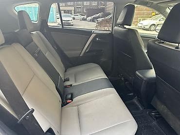 срочные авто: Toyota RAV4: 2017 г., 2.5 л, Автомат, Гибрид, Кроссовер — 8