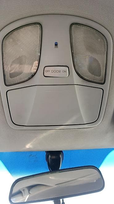 sonata: Hyundai Sonata: 2010 г., 2 л, Типтроник, Бензин, Седан — 9