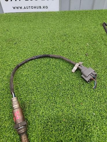 prius 2012: Лямбда зонд Toyota 2000 г. — 1