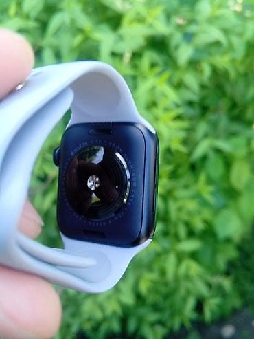 apple watch se 1: Apple Watch SE 2, 40 мм Особенности: - Корпус из анодированного — 2
