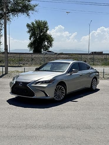 Lexus ES: 2020 г., 2.5 л, Вариатор, Гибрид, Седан at lalafo.kg Lexus ES: 2020 г., 2.5 л, Вариатор, Гибрид, Седан