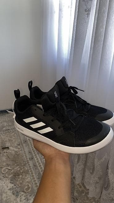 футбольный рюкзак: Мужские кроссовки, 43, Adidas, Новый, цвет - Черный, Платная доставка — 4