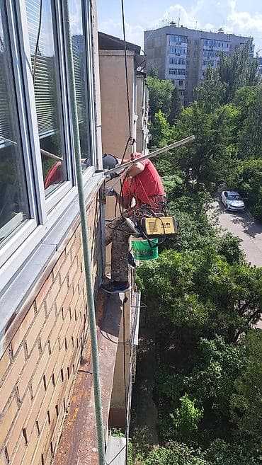 Высотные работы по фасадам и балконам - Монтаж и ремонт облицовки