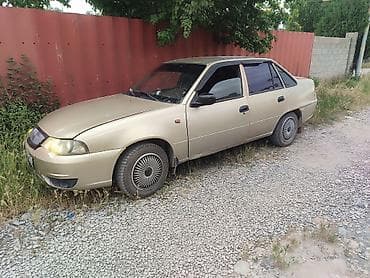 капот на нексии: Daewoo Nexia: 2010 г., Седан — 4