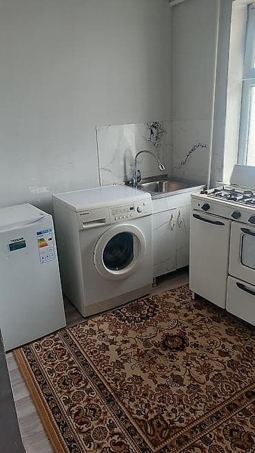 пишпек сдаю квартиру: 1 комната, Собственник, Без подселения, Без мебели — 4