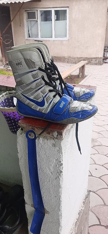 Мужские кроссовки, 38, Nike, Б/у, цвет - Белый