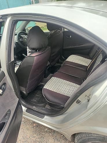 2 8: Nissan Primera: 2001 г., 2 л, Автомат, Бензин, Седан — 1