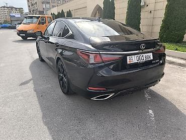 спортивные машины: Lexus ES: 2022 г., 3.5 л, Автомат, Бензин, Седан — 9