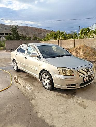 Toyota Avensis: 2004 г., 2 л, Автомат, Бензин, Седан at lalafo.kg Toyota Avensis: 2004 г., 2 л, Автомат, Бензин, Седан