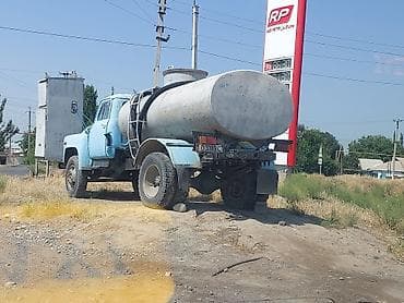 Водовоз/автоцистерна на базе грузового шасси (ориентировочно