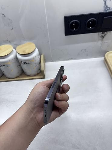 сколько стоит 14 pro: IPhone 14 Pro Max, Б/у, 1 ТБ, Deep Purple, Зарядное устройство, Защитное стекло, Чехол, 70 % — 7