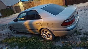 Mazda 626: 1998 г., 1.8 л, Бензин, Седан