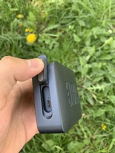 сумка кожа: Портативная Bluetooth-колонка JBL GO (серый цвет). - Компактный — 6