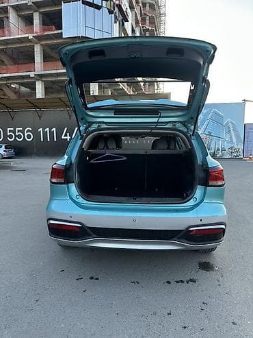Roewe: Roewe i5: 2021 г., Электромобиль, Универсал — 5
