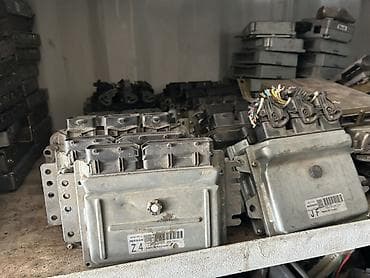 Автозапчасти: Блоки управления двигателем (ЭБУ/ECU) Nissan - Оригинальные — 1