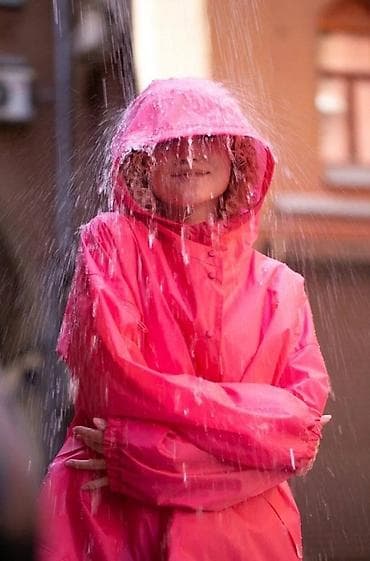 Дождевик UNISEX - Универсальный размер: свободный крой, подходит