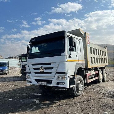 тягач howo: Грузовик, Howo, Б/у — 4