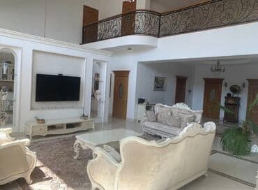 дом с бассейном бишкек: Дом, 550 м², 8 комнат, Риэлтор — 13