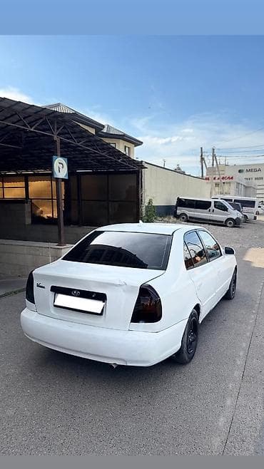 демио 1999: Hyundai Accent: 1999 г., 1.6 л, Механика, Бензин, Седан — 3