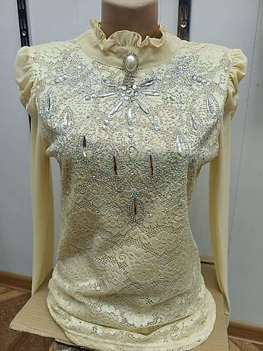 вечернее платье трикотажное: Ликвидация товара 
Фабрика Пекин 
Сдаём по килограммам
1кг-40 сом — 8