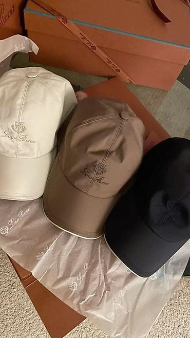 Жеке буюмдар: Кепка, Бейсболка, Калканчы: Ийилген, Саймасы менен — 1