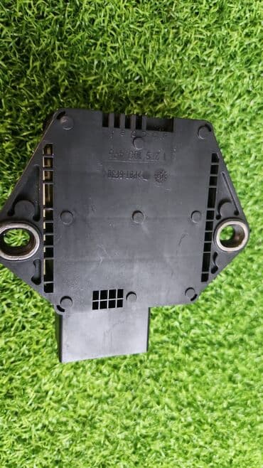 е63: Датчик уровня оборотов Е60 е63 е70 6 782 —371 Год 2008 В отличном — 3