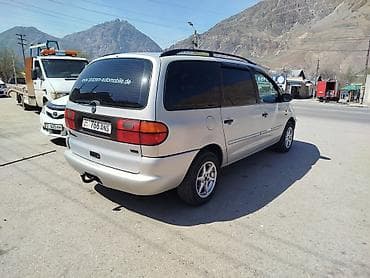 мерседес т 1: Volkswagen Sharan: 1996 г., 2.8 л, Кол менен иштөөчү, Бензин, Вэн/Минивэн — 4