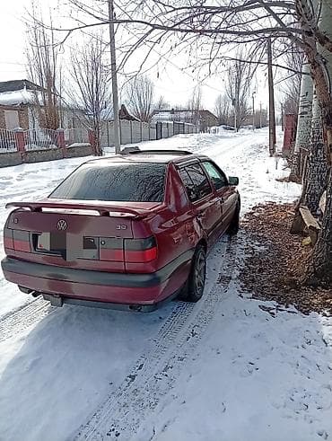 mitsubishi pajero 2000: Volkswagen Vento: 1996 г., 1.8 л, Механика, Бензин, Седан — 2