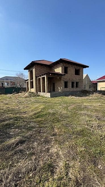 mega hous: Предлагается к продаже двухэтажный кирпичный дом на этапе — 5