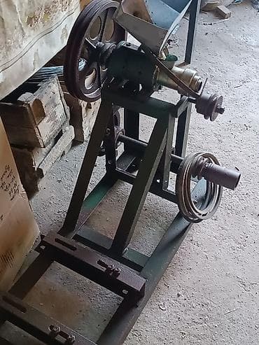 бу товары: Кукурузный палочка станок . нужны запчасти. куплю шнек и втулка — 2