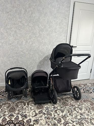 Детская коляска 3 в 1 (люлька + прогулочный блок + автолюлька) - at lalafo.kg Детская коляска 3 в 1 (люлька + прогулочный блок + автолюлька) -