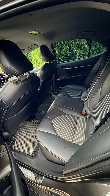 kia ray: Toyota Camry: 2021 г., Седан — 9