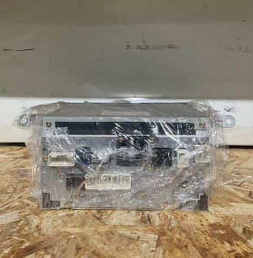 профессиональная музыкальная аппаратура: Toyota İst NCP61 Магнитола в НАЛИЧИИ Кузовные части Ноускат Ходовые — 2