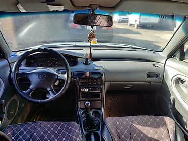 cefiro a33: Mazda Cronos: 1992 г., Механика, Бензин, Седан — 4