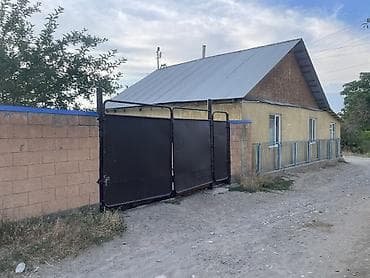 Үйлөр: Срочно Сокулуктун -Май айылынын дачасынан 5комнаталуу там сатылат — 3