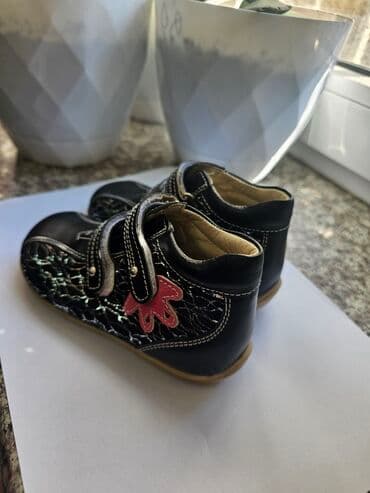 распродажа обуви из натуральной кожи: Продаю кованные ботинки 23 размера. Турецкие.Натуральная кожа.Покупали — 3