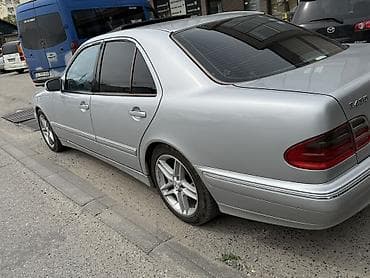mark 1: Mercedes-Benz E-Class: 2000 г., 4.3 л, Автомат, Бензин, Седан — 4
